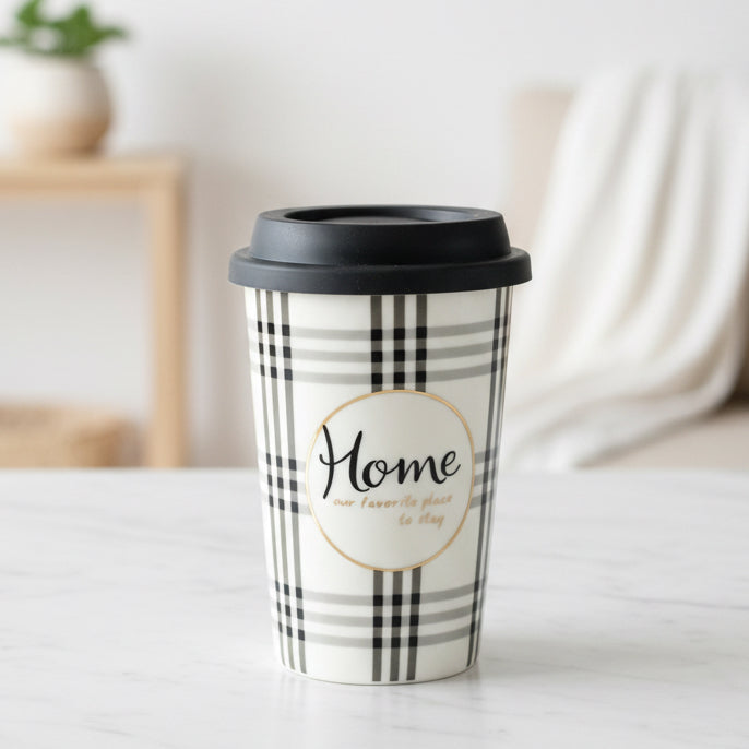 Personalised ceramic mug with silicone lid
