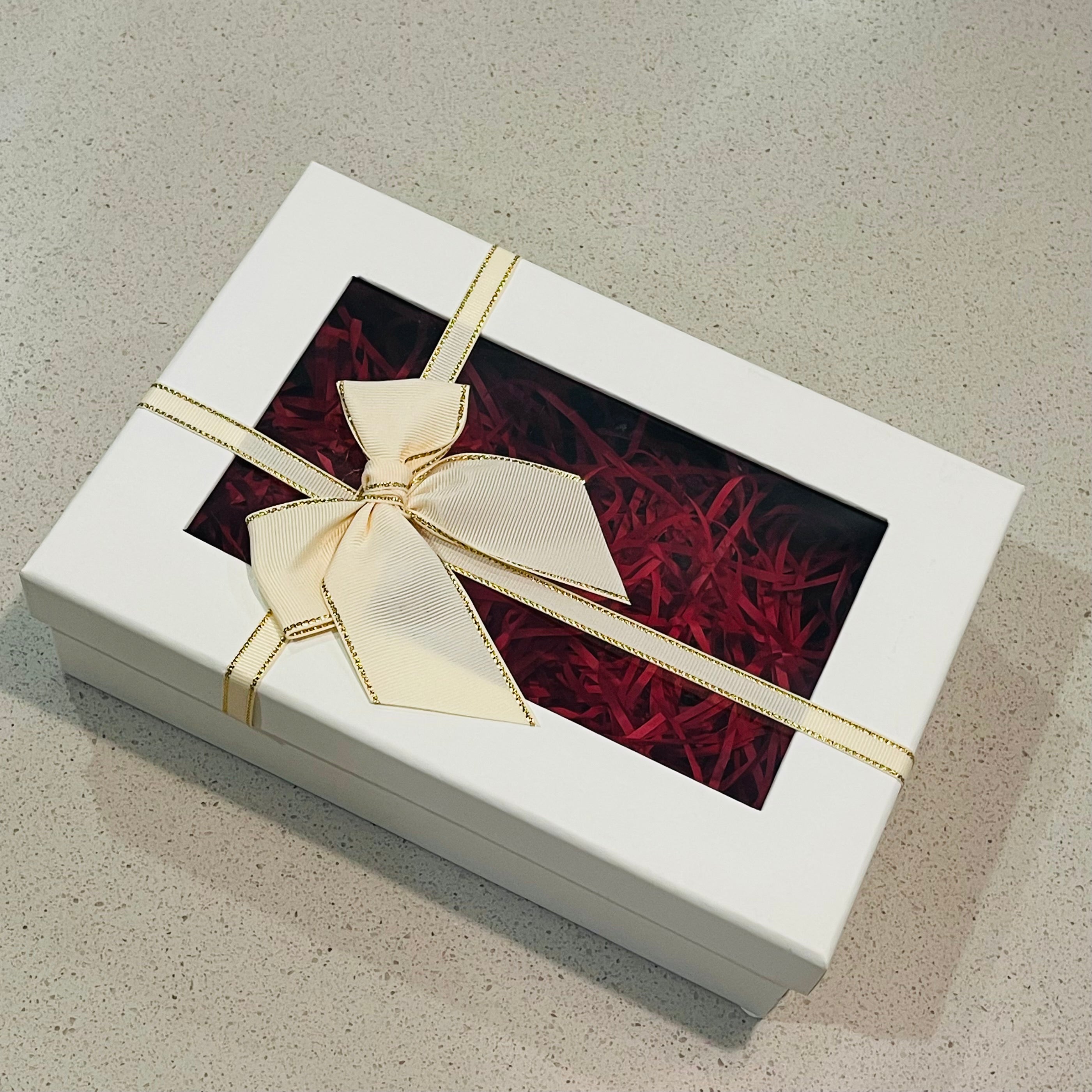 Rakhi hamper (white beauty)