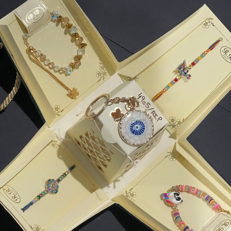 FAMILY RAKHI PACK