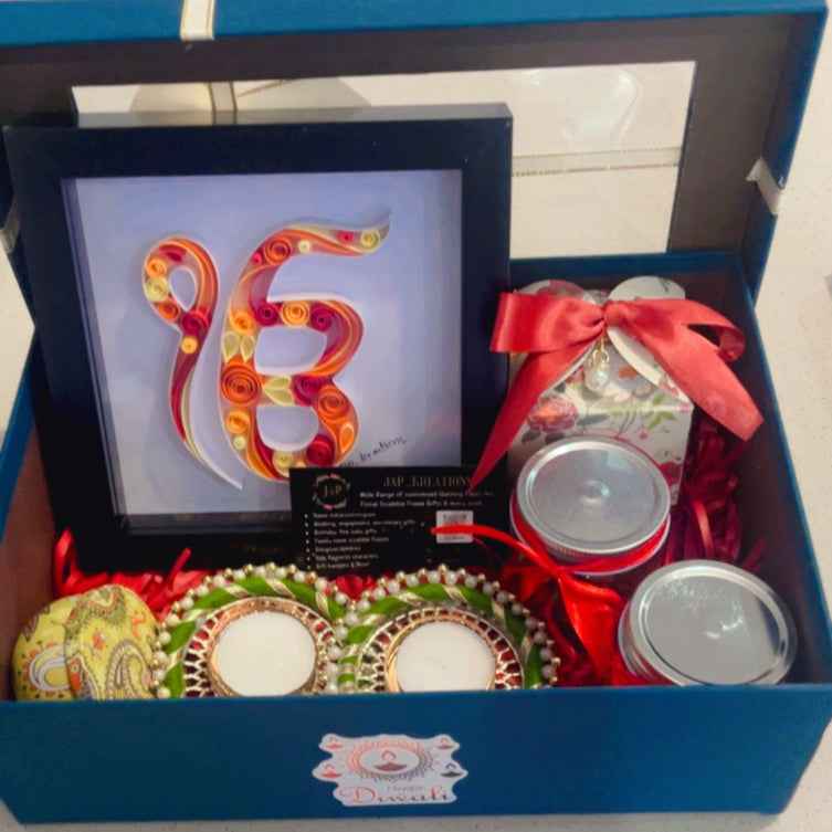 QUILLING ART MEDIUM GIFT HAMPER FOR DIWALI